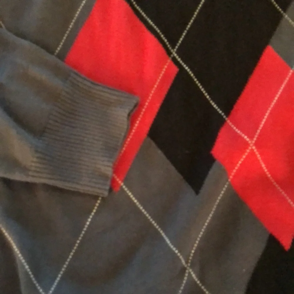 Argyle men’s sweater red black and grey. V neck size large